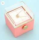 Caixa com Rosa Eterna & Colar Gravado com Nomes