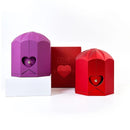 Caixa com Girassol Eterno & Colar Coração Personalizado