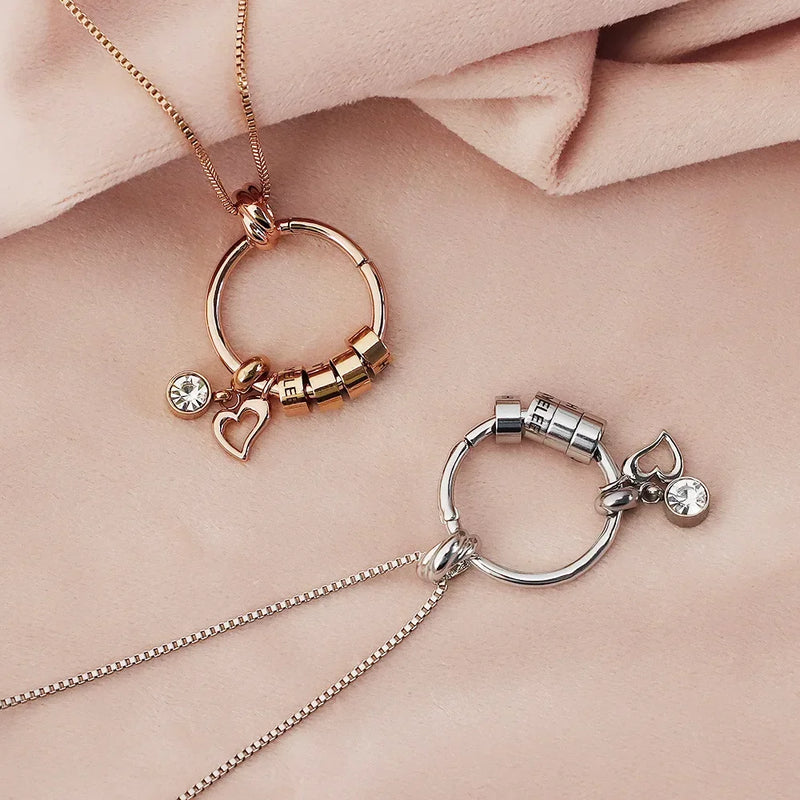 Colar Circular Personalizado com Nomes 💎